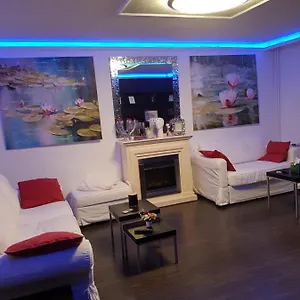  Apartament Centrul Vechi Biblioteca Nationala